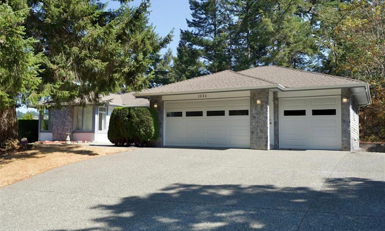 1084 Valewood Trail