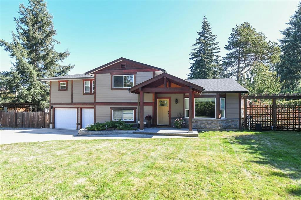 1530 Grayling Drive, Comox, BC, V9M 3Z7