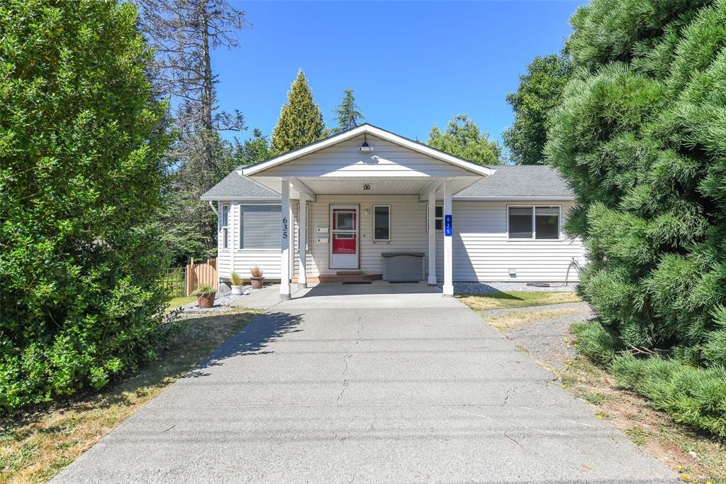 635 Pritchard Road, Comox, BC, V9M 3J1