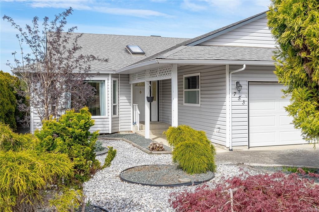753 Soriel Road, Parksville, BC, V9P 1B5