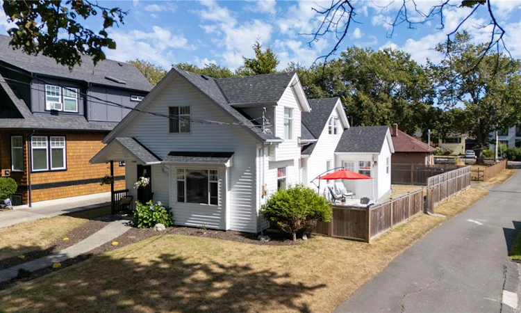 15 Pilot Street