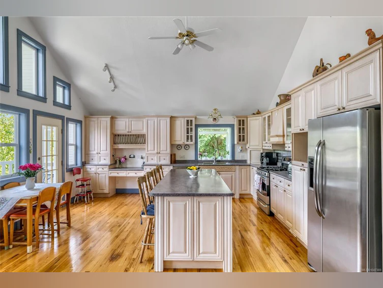 921 Marchmont Road, Duncan, BC, V9L 2M4 - 17