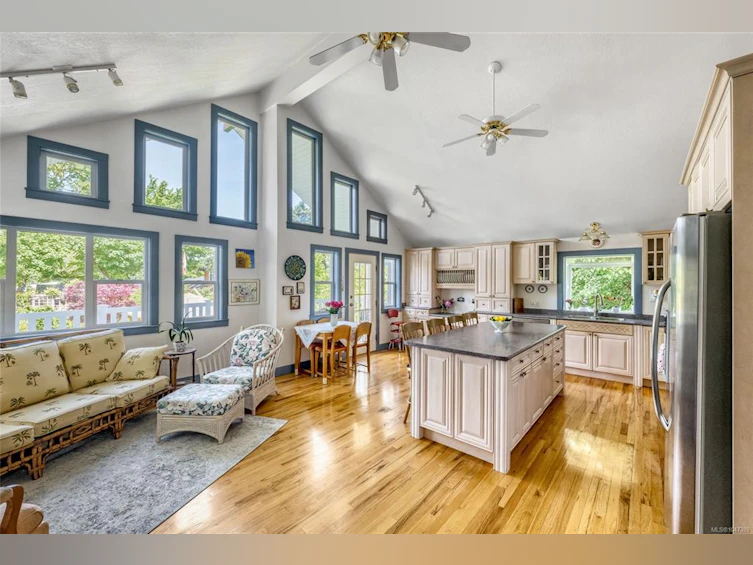 921 Marchmont Road, Duncan, BC, V9L 2M4 - 16