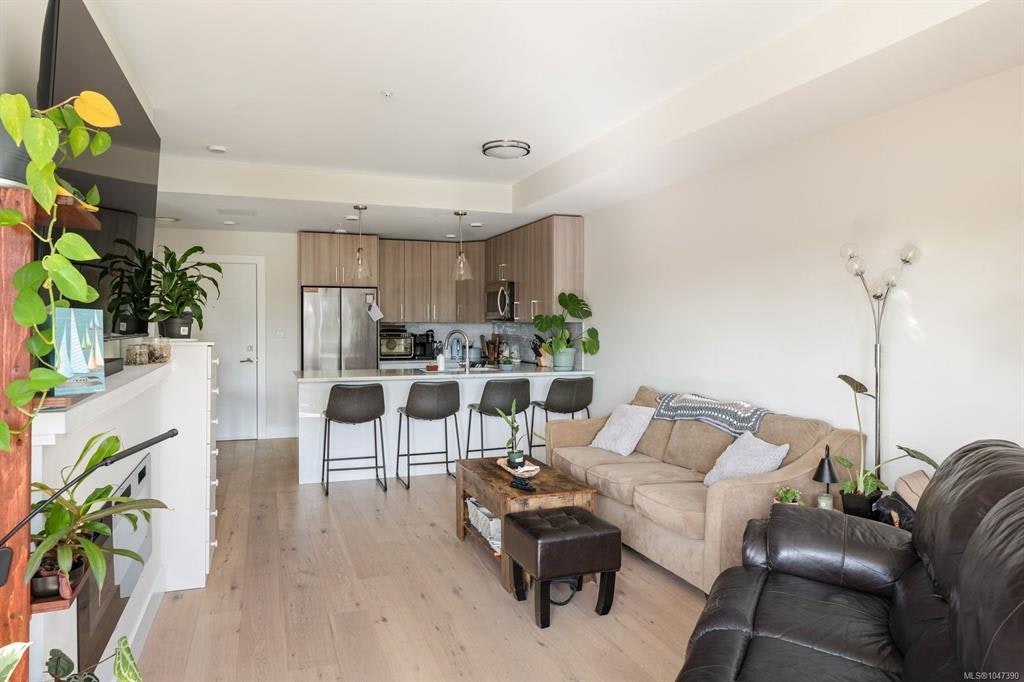 306-7098 Wallace Drive, Central Saanich, BC, V8M 1G9 - 6