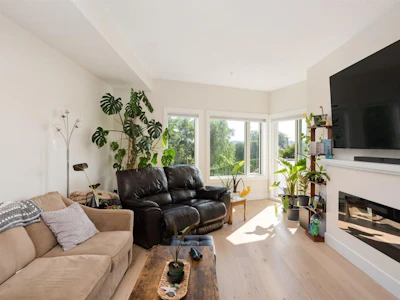 306-7098 Wallace Drive - 4