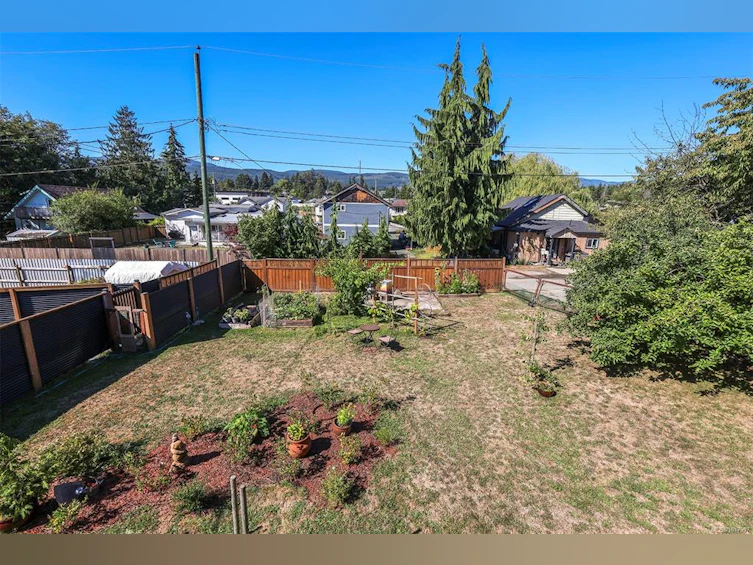 3391 Bevan Road, Cumberland, BC, V0R 1S0 - 28