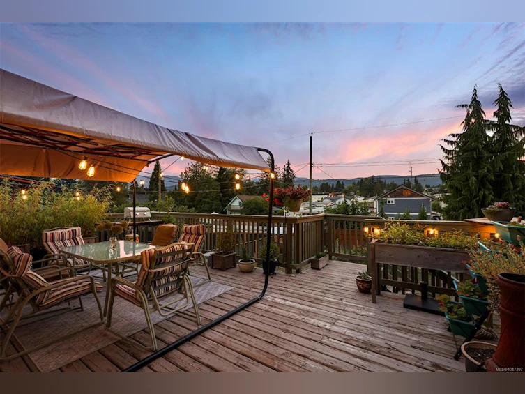 3391 Bevan Road, Cumberland, BC, V0R 1S0