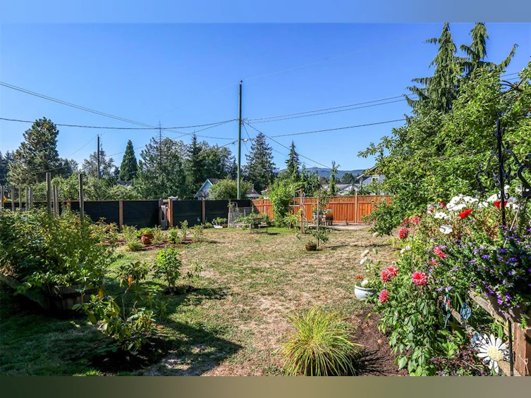 3391 Bevan Road, Cumberland, BC, V0R 1S0 - 29