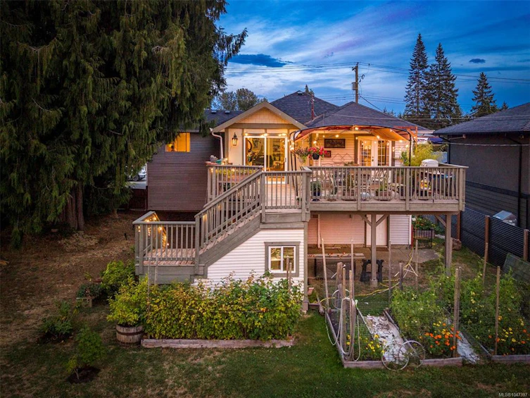 3391 Bevan Road, Cumberland, BC, V0R 1S0 - 6