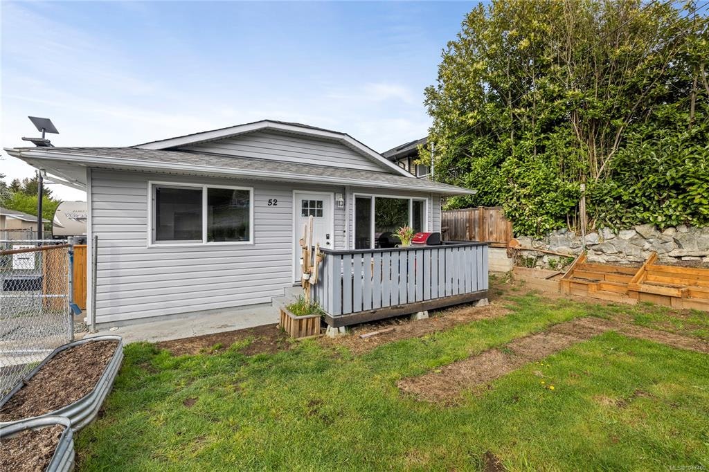 52 Athletic Street, Nanaimo, BC, V9R 5N6