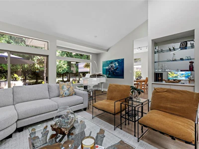 860 Lakes Boulevard - 3