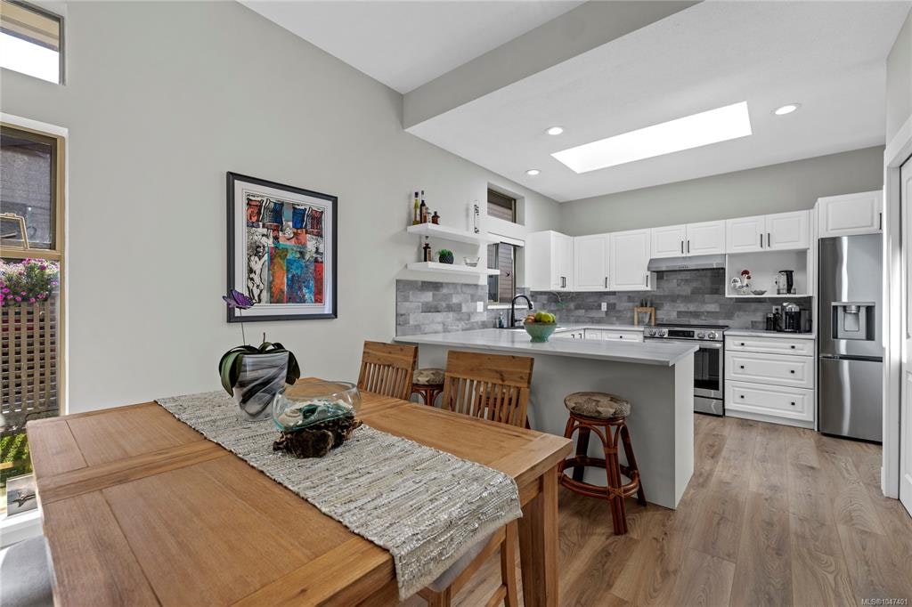 860 Lakes Boulevard, French Creek, BC, V9P 2P8 - 35