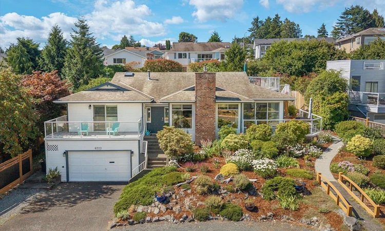 6223 Icarus Drive