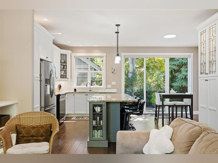 1115 Faithful Street, Victoria, BC, V8V 2R5 - 7