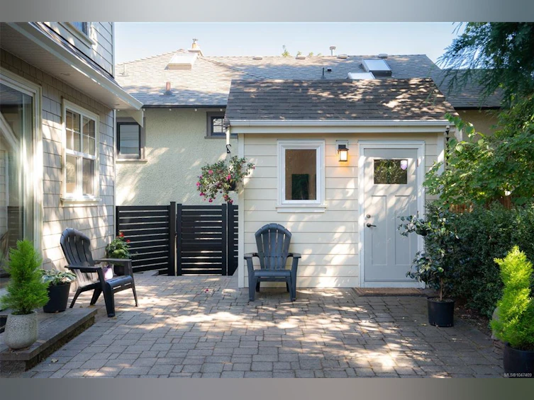 1115 Faithful Street, Victoria, BC, V8V 2R5 - 37
