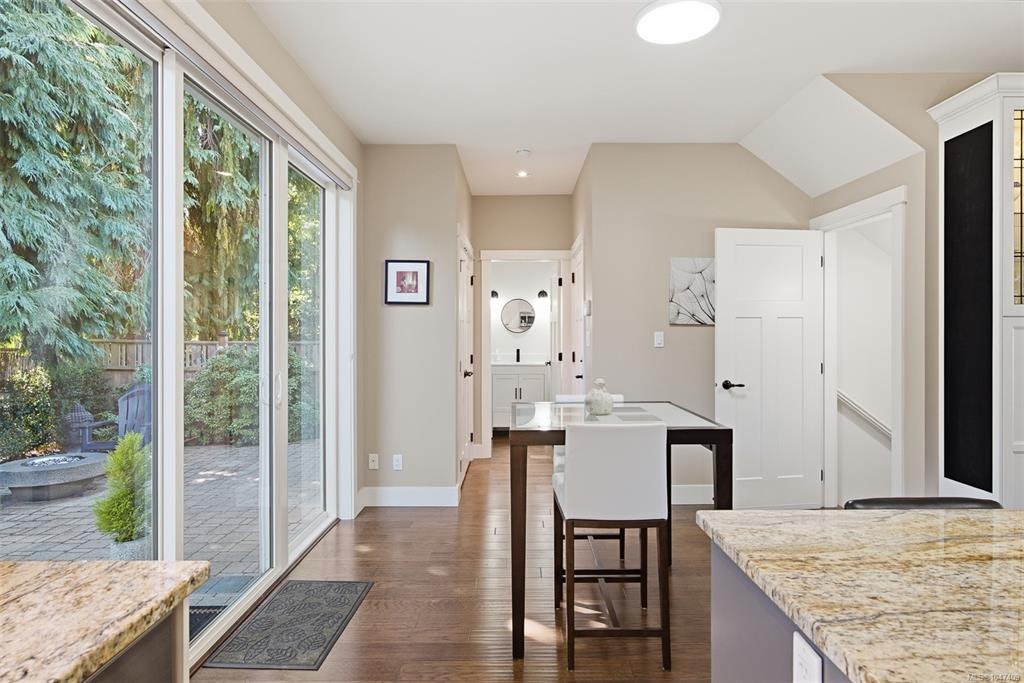 1115 Faithful Street, Victoria, BC, V8V 2R5 - 13
