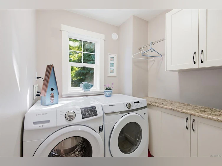 1115 Faithful Street, Victoria, BC, V8V 2R5 - 32