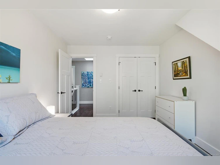 1115 Faithful Street, Victoria, BC, V8V 2R5 - 27