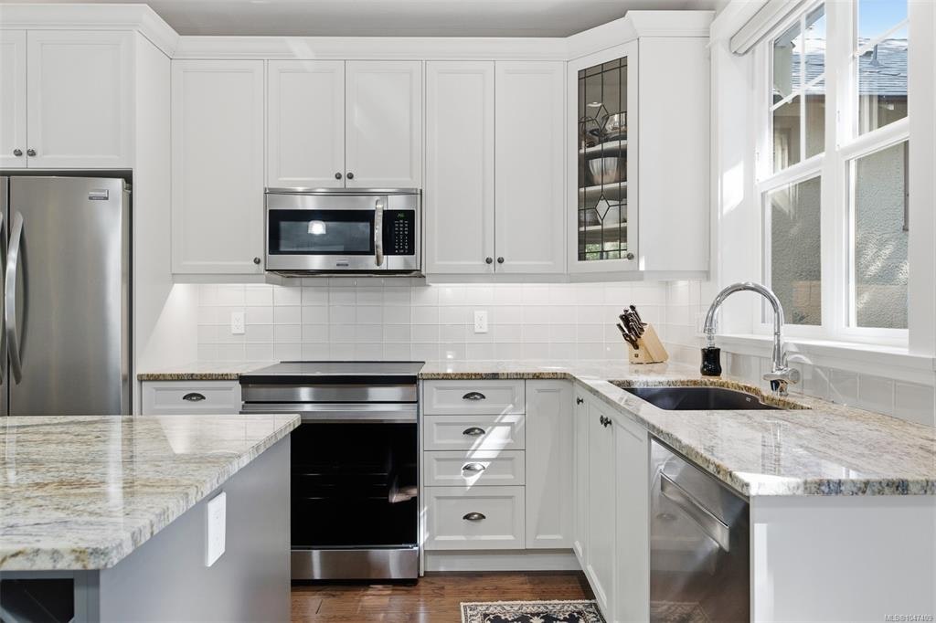 1115 Faithful Street, Victoria, BC, V8V 2R5 - 9