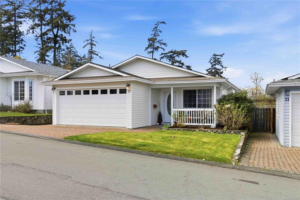 23 Eagle Lane, View Royal, BC, V9A 7M2