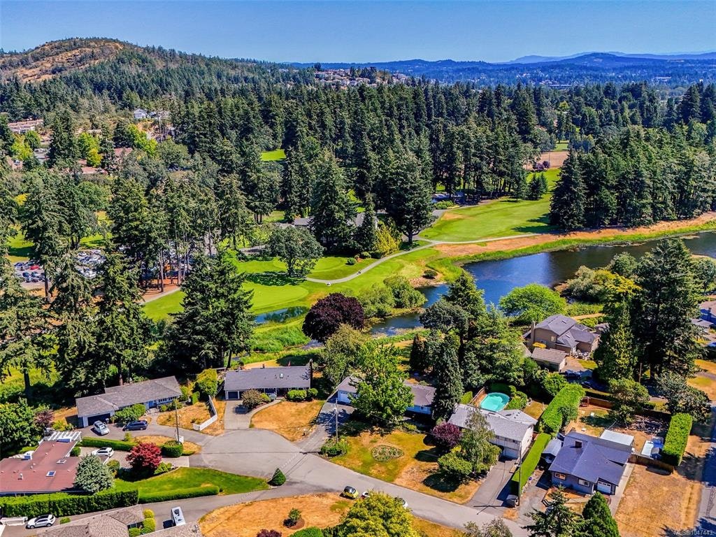 104 Leila Place, Colwood, BC, V9B 2J3 - 32
