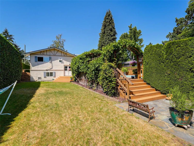 104 Leila Place, Colwood, BC, V9B 2J3 - 26