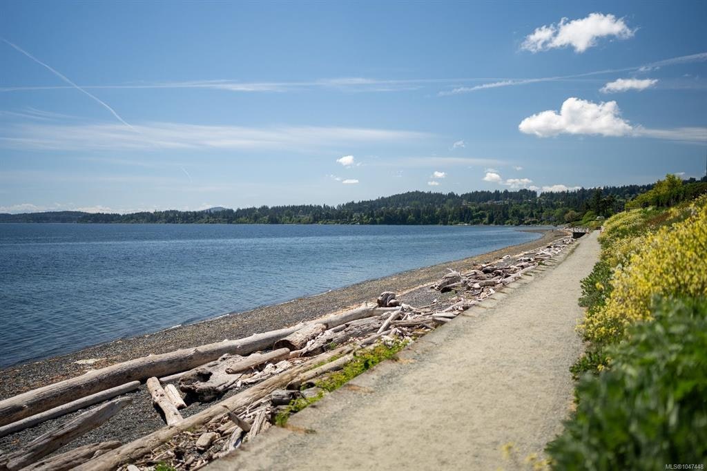 2292 Gail Place, Sidney, BC, V8L 2S2 - 46