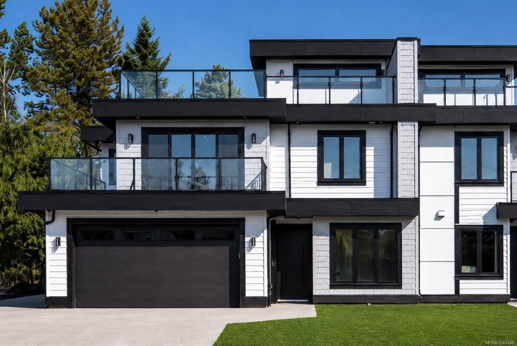 2292 Gail Place, Sidney, BC, V8L 2S2 - 2