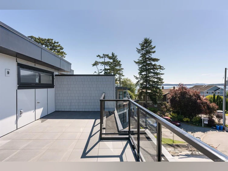 2292 Gail Place, Sidney, BC, V8L 2S2 - 38