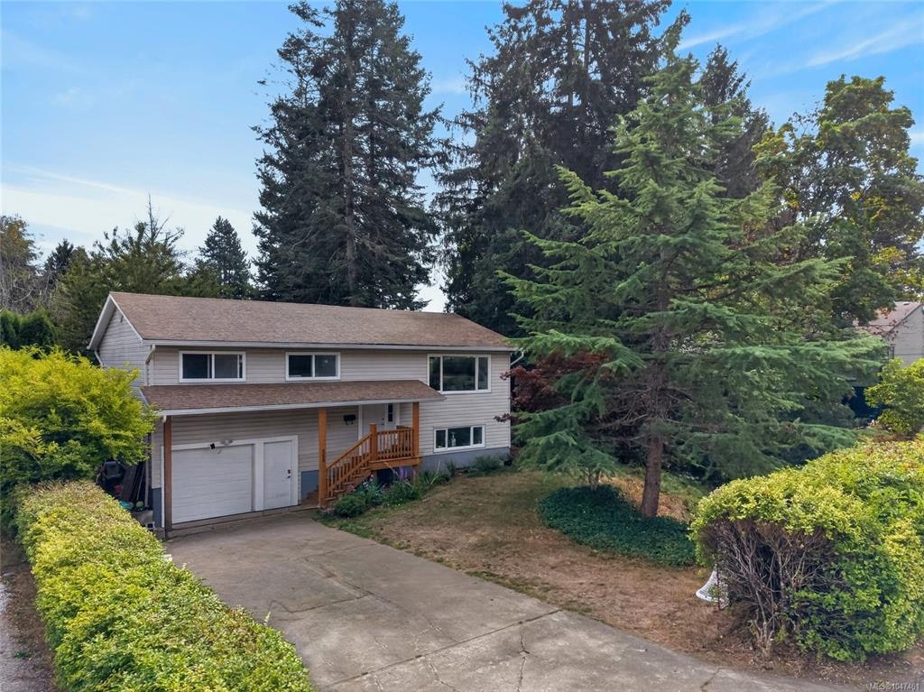568 Salish Street, Comox, BC, V9M 3L3