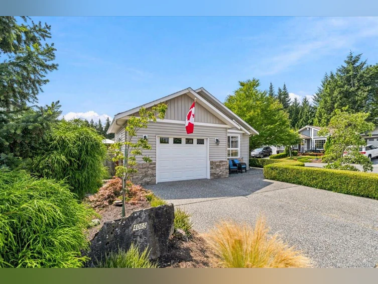 4065 Magnolia Drive, Nanaimo, BC, V9T 6B9 - 2