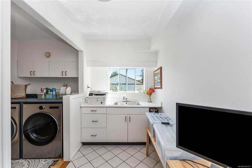 2146 Henlyn Drive, Sooke, BC, V9Z 0N5 - 34