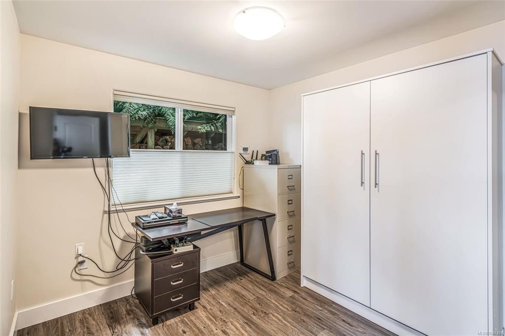 2270 South Lake Road, Qualicum Beach, BC, V9K 2L7 - 21