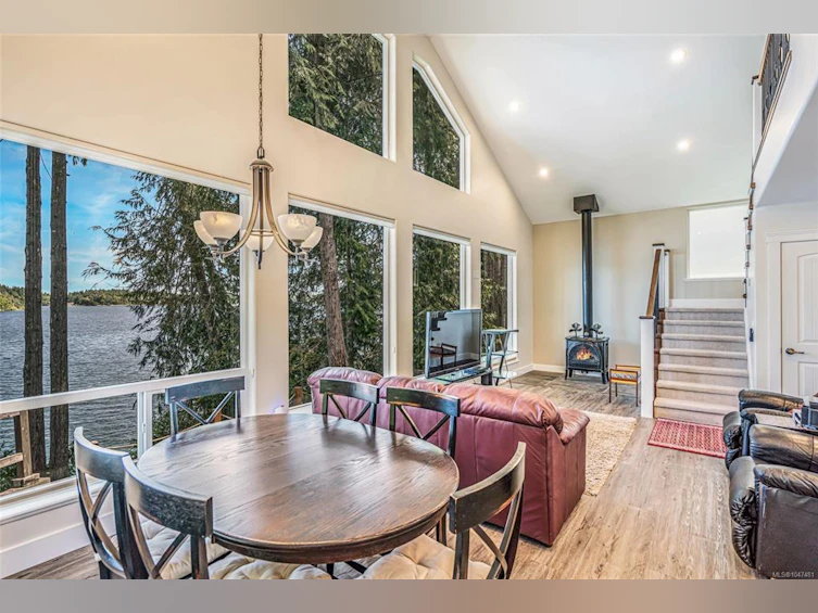 2270 South Lake Road, Qualicum Beach, BC, V9K 2L7 - 3