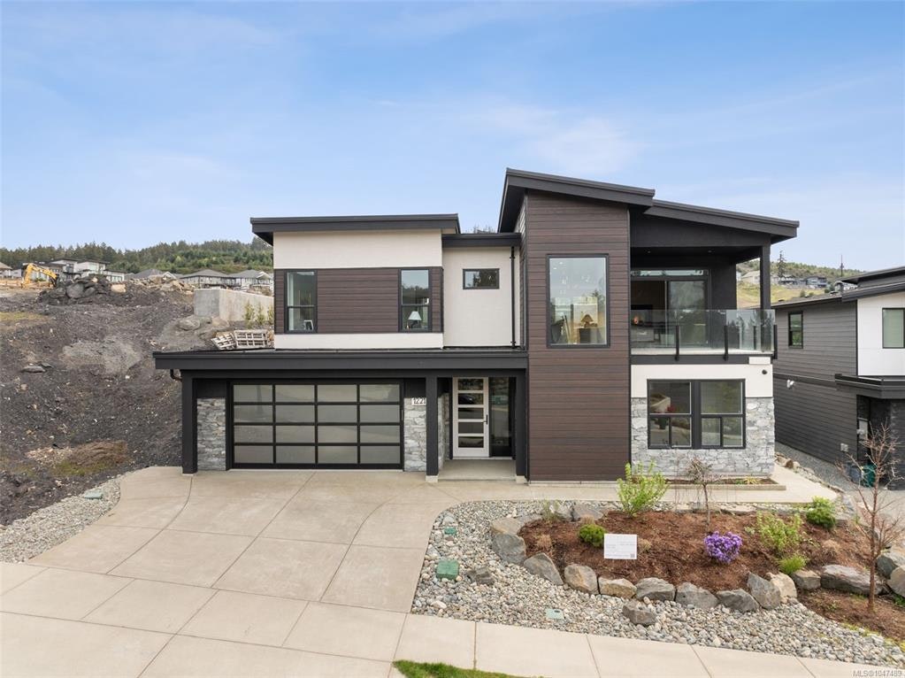 1221 Viewtop Road, Duncan, BC, V9L 0H7