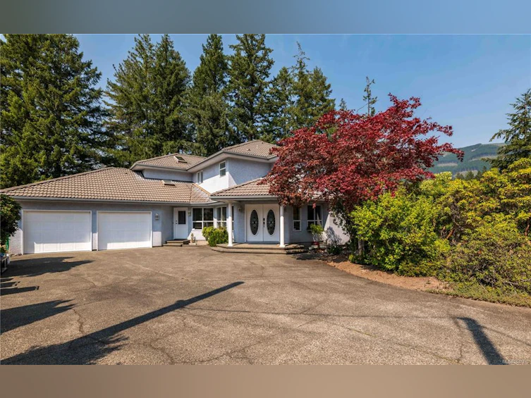 419 Scholey Crescent, Lake Cowichan, BC, V0R 2G0