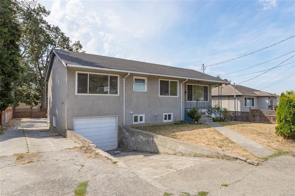 941 Mckenzie Avenue, Saanich, BC, V8X 3G8