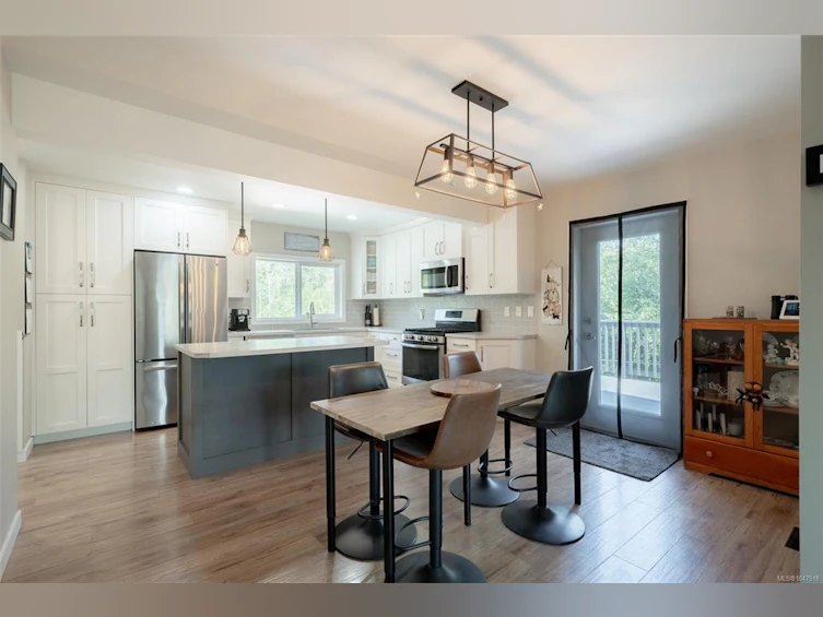6125 Georgia Road, Port Alberni, BC, V9Y 8K7 - 9