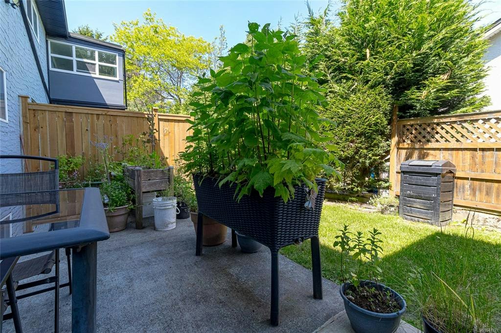102-3244 Seaton Street, Saanich, BC, V8Z 3V7 - 15