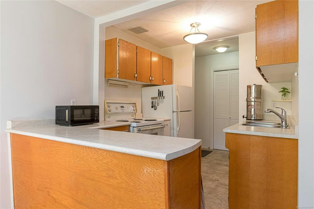 102-3244 Seaton Street, Saanich, BC, V8Z 3V7 - 6