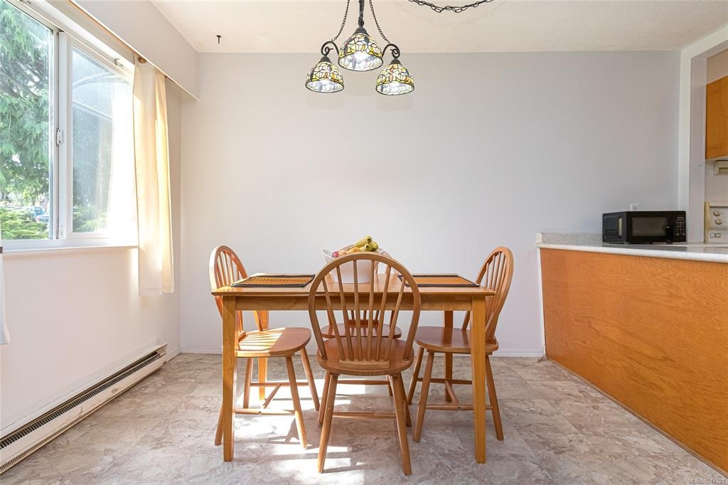 102-3244 Seaton Street - 5