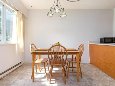 102-3244 Seaton Street - 5