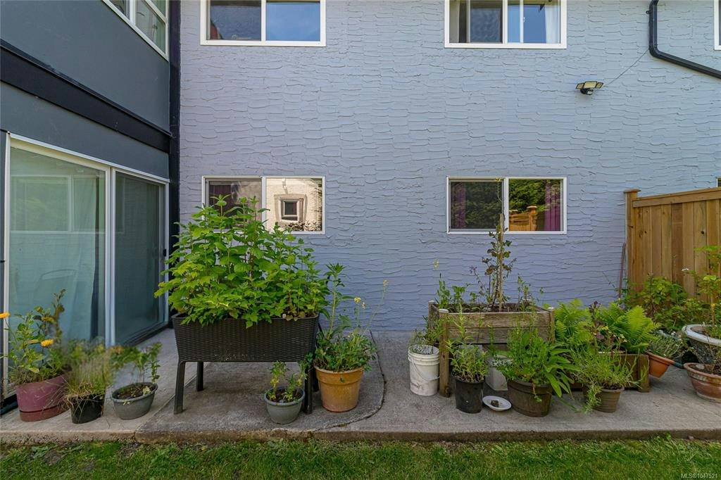 102-3244 Seaton Street, Saanich, BC, V8Z 3V7 - 16