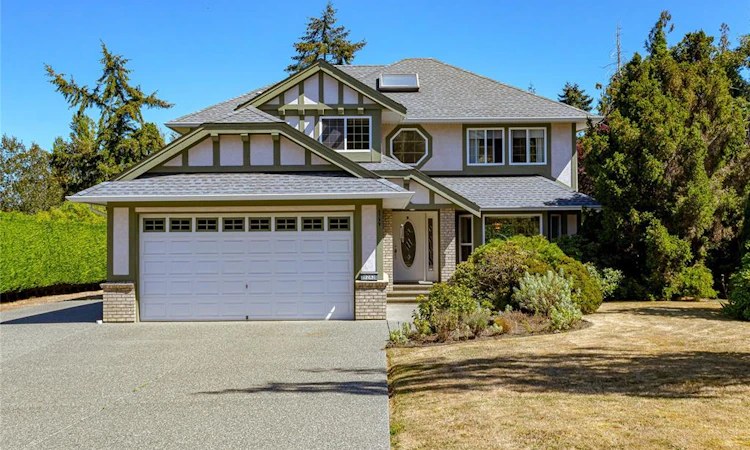 9243 Mainwaring Road