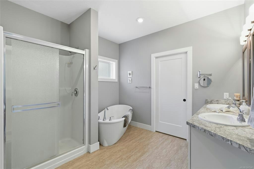 3831 Creekside Drive, Bowser/Deep Bay, BC, V0R 1G0 - 29