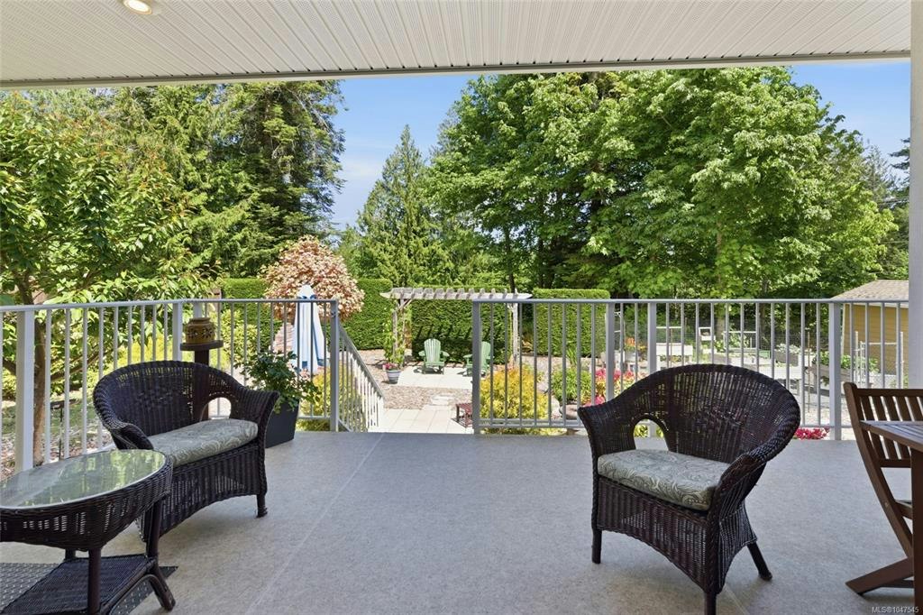 3831 Creekside Drive, Bowser/Deep Bay, BC, V0R 1G0 - 18