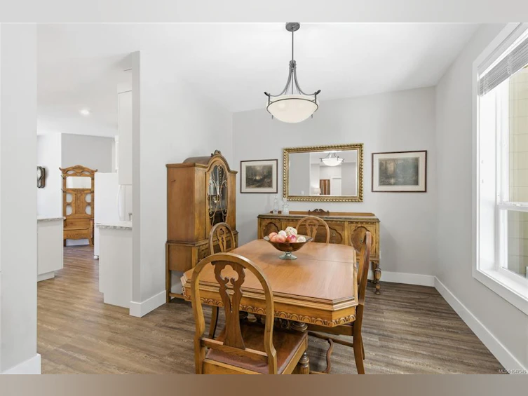 3831 Creekside Drive, Bowser/Deep Bay, BC, V0R 1G0 - 4