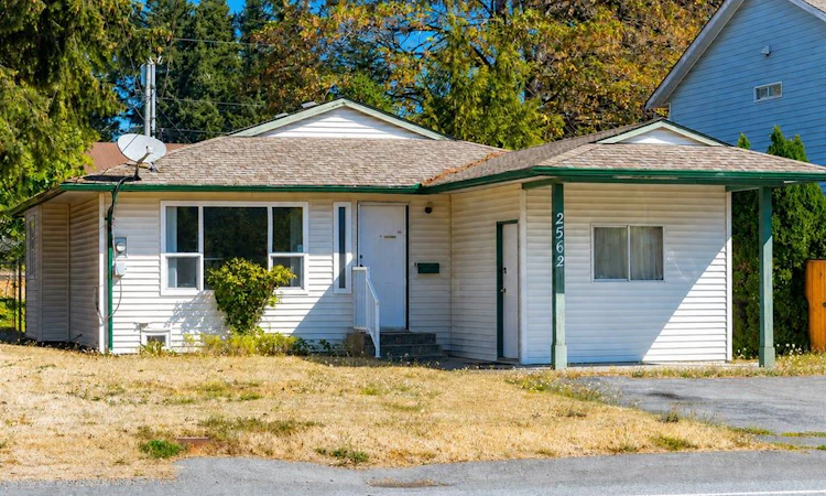 2562 Rosstown Road