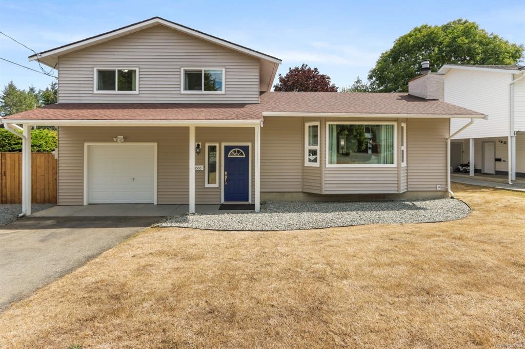 3500 Falcon Drive - 4
