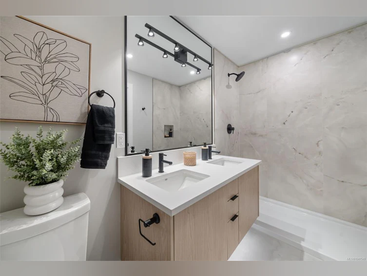 111-1810 Selenite Place, Langford, BC, V9B 7E2 - 12